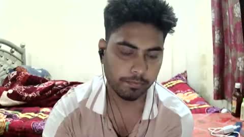 birbikrom104 online show from May 2026 06:02:02 PM
