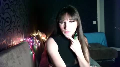 Snapshot of birdie_kiss chatting on February 2026 07:06:02 PM birdie_kiss online show from February 2026 07:06:02 PM