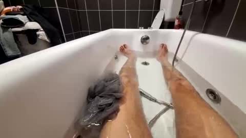 Snapshot of bisexdadd chatting on January 2025 05:28:01 PM bisexdadd online show from January 2025 05:28:01 PM