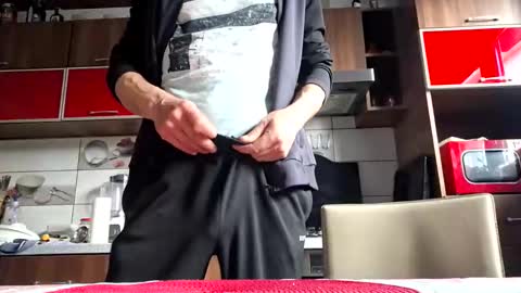 Snapshot of bisexdadd chatting on March 2026 12:09:01 PM bisexdadd online show from March 2026 12:09:01 PM