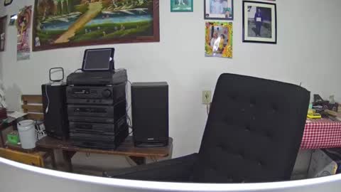 Manu O online show from September 2025 01:51:02 AM