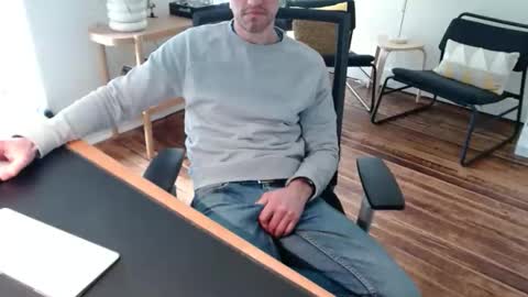 bisexy_man online show from February 2026 06:47:02 PM