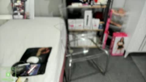 Snapshot of bisexyeliz35 chatting on December 2025 06:23:01 PM bisex woman online show from December 2025 06:23:01 PM