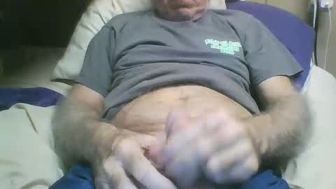 Snapshot of bisoutherner chatting on January 2026 05:12:01 AM bisoutherner online show from January 2026 05:12:01 AM