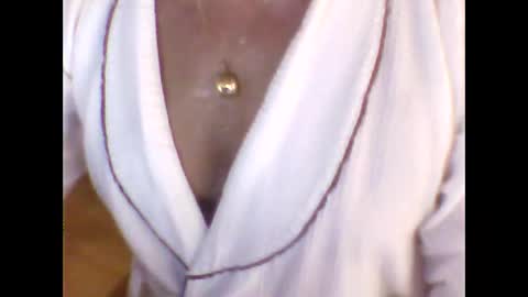 bitch97419 online show from March 2026 07:44:01 AM