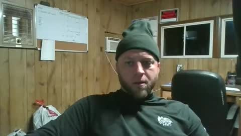 bjhancock_28 online show from December 2025 09:13:02 PM