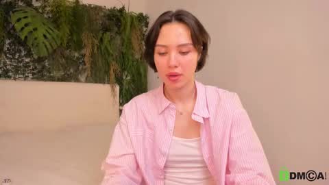 Jenny online show from March 2025 06:37:01 PM