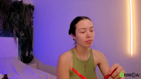 Jenny online show from October 2025 09:45:01 AM