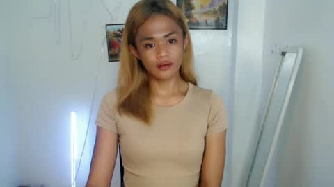 Nympha online show from June 2026 06:00:02 PM