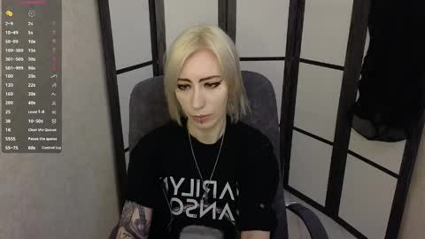 Emily online show from April 2026 08:41:02 AM