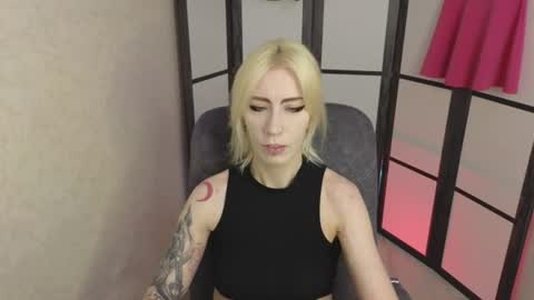 Snapshot of black_orchides chatting on July 2026 08:29:02 AM Emily online show from July 2026 08:29:02 AM