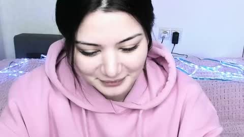 Mon Mon online show from May 2026 03:02:01 AM