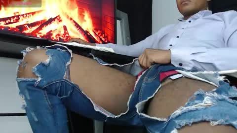 black_penis69 online show from November 2025 04:40:02 AM