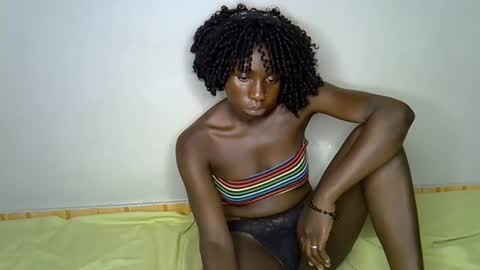 Snapshot of black_queeni chatting on November 2025 06:56:02 PM black_queeni online show from November 2025 06:56:02 PM