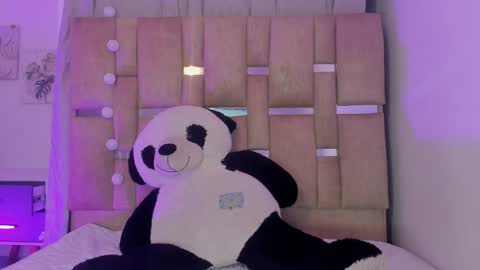 B L A C K  R O S E  online show from January 2026 11:23:01 AM