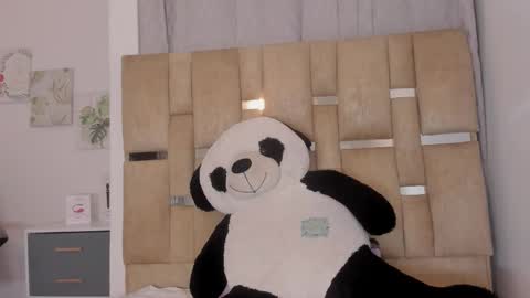 B L A C K  R O S E  online show from January 2026 11:25:01 AM