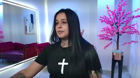 Snapshot of black_roseee chatting on November 2025 03:29:01 AM Rousse online show from November 2025 03:29:01 AM