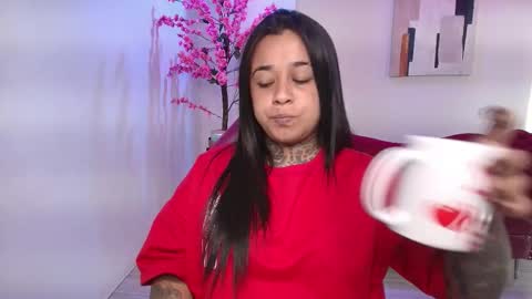 Snapshot of black_roseee chatting on November 2025 03:50:01 AM Rousse online show from November 2025 03:50:01 AM