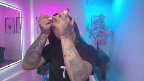 Rousse  online show from April 2026 04:17:01 AM