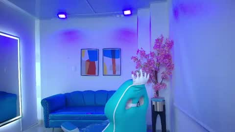 Rousse  online show from May 2026 03:56:01 AM