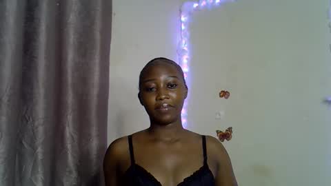 veraa online show from November 2025 02:20:01 PM