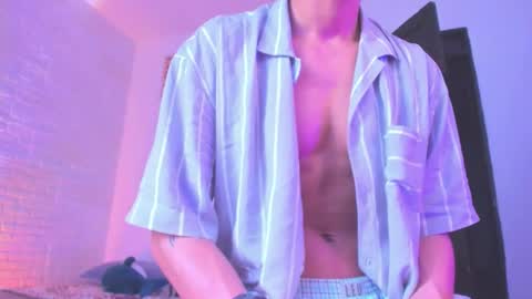 Bryan  online show from October 2025 09:13:01 PM