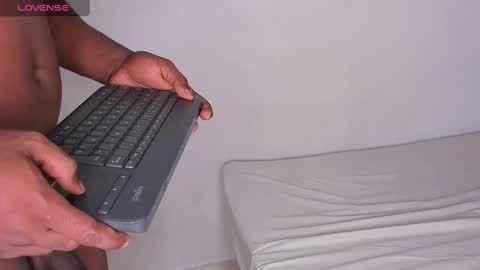 Snapshot of blackandwhite1_ chatting on February 2025 08:44:02 PM blackandwhite1_ online show from February 2025 08:44:02 PM