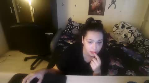 Snapshot of blackandwhiteboy6 chatting on February 2025 06:32:02 AM blackandwhiteboy6 online show from February 2025 06:32:02 AM