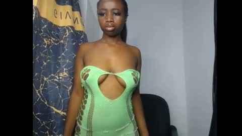 lela online show from April 2026 06:05:02 PM