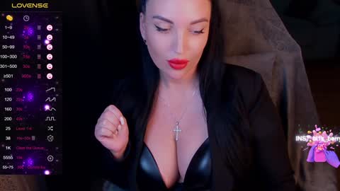 blackberry_star online show from January 2025 10:45:01 AM