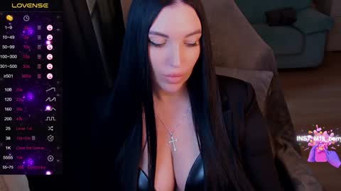 blackberry_star online show from January 2025 09:33:02 AM