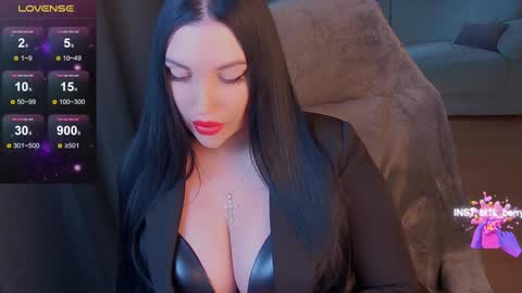 blackberry_star online show from February 2025 08:09:02 AM