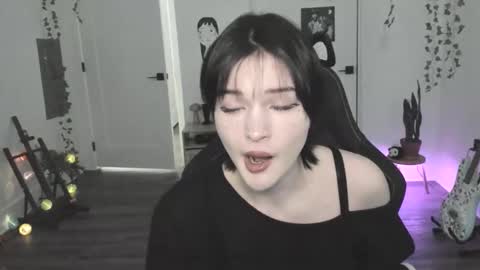 Snapshot of blackberryfizz chatting on January 2026 06:10:01 PM Ella online show from January 2026 06:10:01 PM