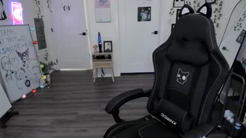 Snapshot of blackberryfizz chatting on February 2026 08:57:02 PM Ella online show from February 2026 08:57:02 PM