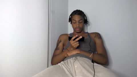 BlackBullTitus online show from October 2025 05:13:01 AM