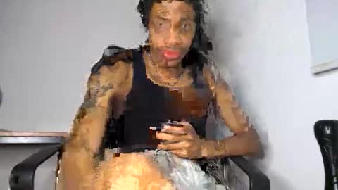Snapshot of blackbulltitus chatting on May 2026 04:10:02 AM BlackBullTitus online show from May 2026 04:10:02 AM
