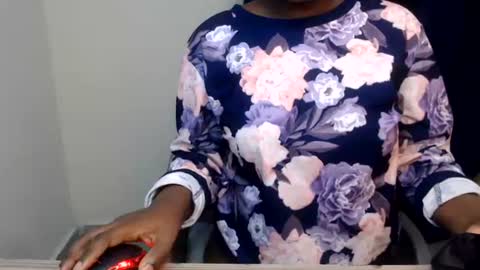 Cynthia online show from July 2026 03:23:01 AM