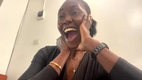 Snapshot of blackfairy01 chatting on December 2025 10:10:02 AM blackfairy01 online show from December 2025 10:10:02 AM