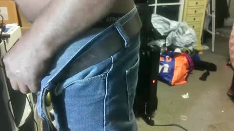 Snapshot of blackmanluv chatting on December 2024 09:41:01 AM Me and her online show from December 2024 09:41:01 AM