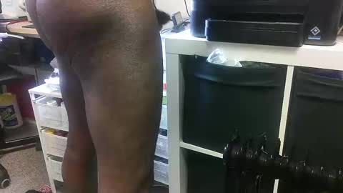 Snapshot of blackmanluv chatting on December 2024 01:32:02 PM Me and her online show from December 2024 01:32:02 PM