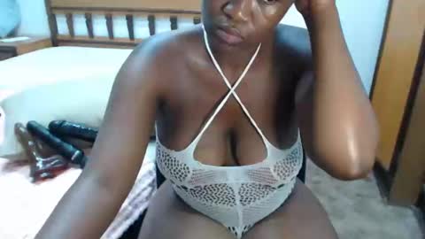 Snapshot of blackmedusaxx chatting on December 2024 08:51:02 PM fiona online show from December 2024 08:51:02 PM