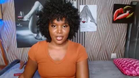 Smiley sylivia online show from April 2026 10:18:01 AM