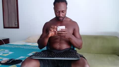 Twtter 1MikeBeckford            Onlyfns beckfordmike online show from July 2026 02:07:02 PM