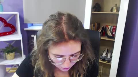 Z O E Y online show from January 2025 08:55:01 AM