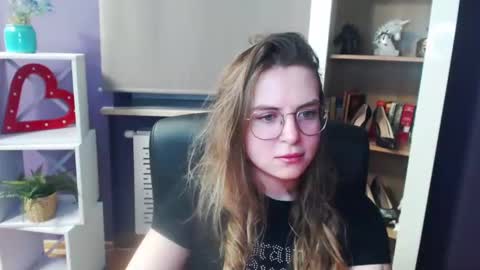 Z O E Y online show from February 2025 05:44:02 AM