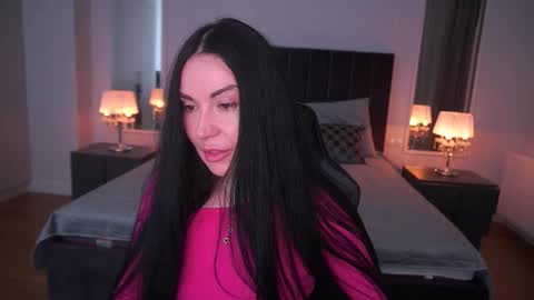 blacksilkqueen online show from December 2025 02:47:01 PM