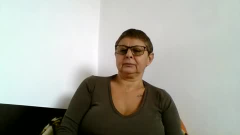 Black Widow online show from October 2025 11:40:01 AM