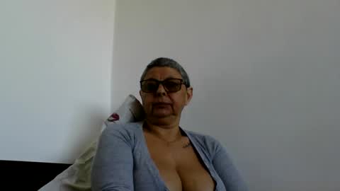 Black Widow online show from April 2026 01:41:02 PM