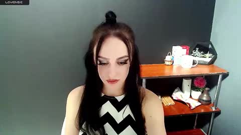 Snapshot of blacky_berry chatting on December 2024 07:51:01 PM Ivy online show from December 2024 07:51:01 PM