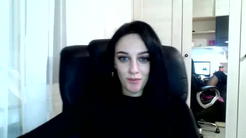 Snapshot of blacky_berry chatting on January 2025 11:33:01 PM Ivy online show from January 2025 11:33:01 PM